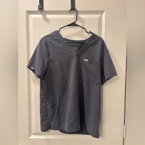 Figs Catarina 1 pocket top in charcoal